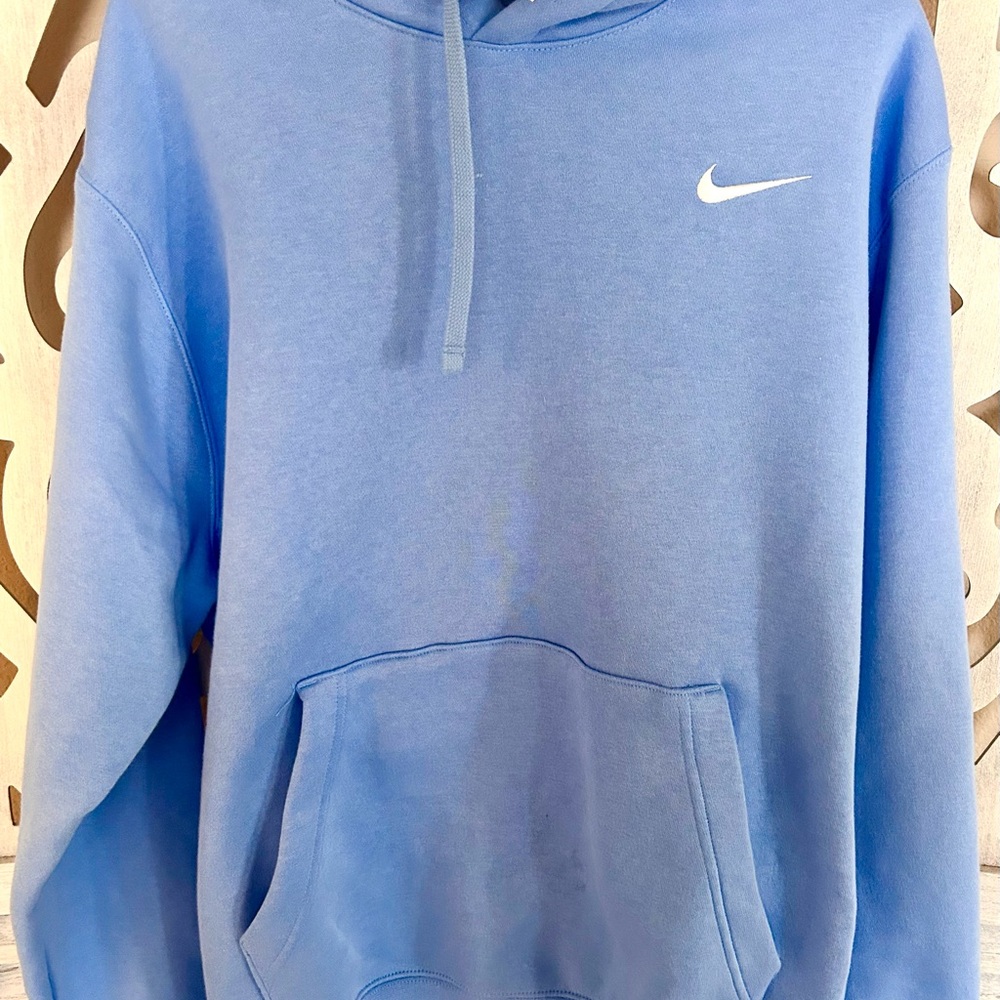 The Nike Club Men’s Training Pullover Hoodie Size M/Blue New